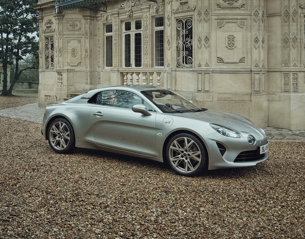 Alpine A110 w dwóch specjalnych edycjach Alpine A110 Legende GT /Alpine