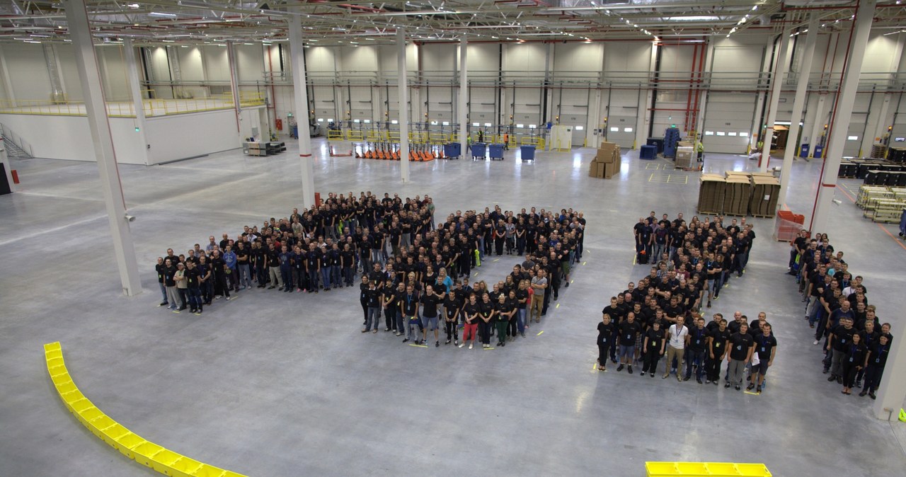Amazon, oddział w Sadach k. Poznania /.