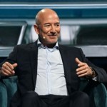 gospodarka Amazon rzuca wyzwanie SpaceX. Zakup satelitarnej spółki za 11 mld dolarów