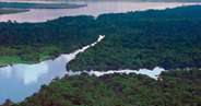 Amazonka w środkowym biegu, Kolumbia /Encyklopedia Internautica