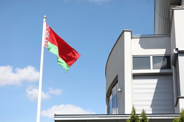 Ambasada Białorusi w Warszawie / 	Tomasz Gzell    /PAP