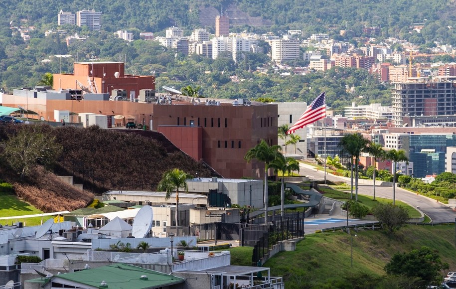 Ambasada USA w Caracas - zdjęcie poglądowe /Shutterstock