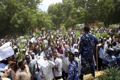 Ambasada USA w Chartumie zaatakowana przez demonstrantów