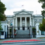 Ambasadę Rosji czeka eksmisja? Politycy podzieleni