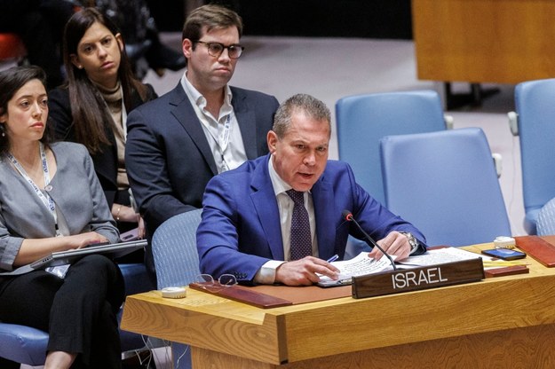 Ambasador Izraela Gilad Erdan podczas posiedzenia Rady Bezpieczeństwa ONZ /SARAH YENESEL /PAP/EPA