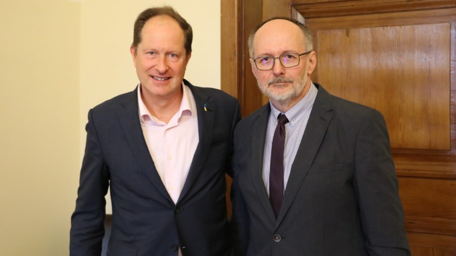 Ambasador USA w Polsce Mark Brzezinski i Grzegorz Jasiński /Józef Polewka /RMF FM