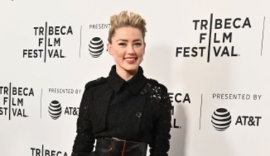 Amber Heard w prześwitującej spódnicy na imprezie!