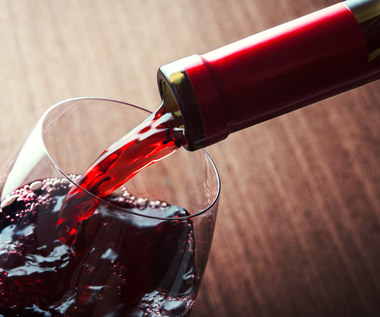Ambra chce przejąć rumuńską spółkę produkującą wina