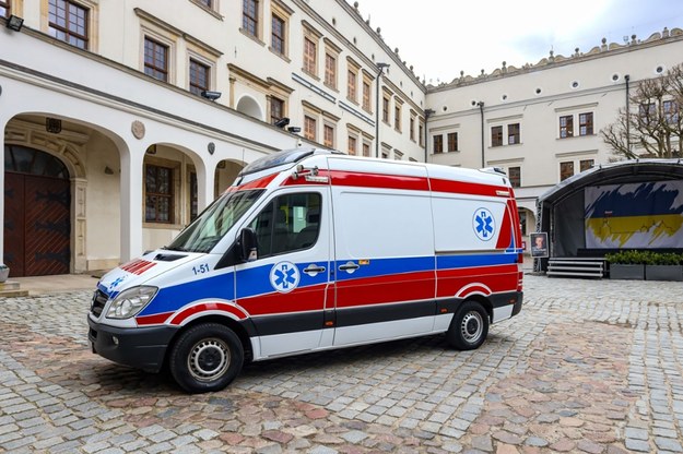 Ambulans przekazany Mołdawii /Wojewódzka Stacja Pogotowia Ratunkowego w Szczecinie  /
