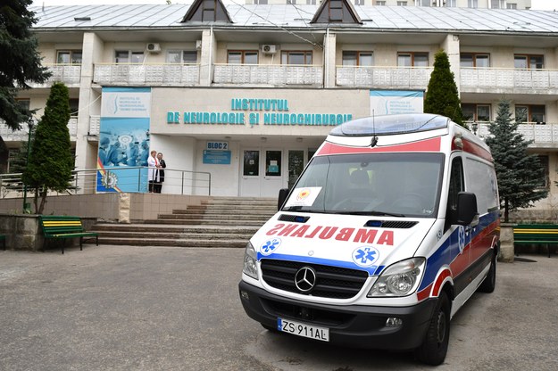 Ambulans ze Szczecina trafił do szpitala w stolicy Mołdawii /Aleksander Łaskawer /