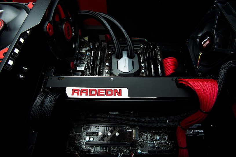 AMD Radeon Pro Duo /materiały prasowe