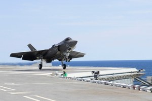 Amerykanie chcą wydostać z morza swój myśliwiec F-35 zanim zrobią to Chiny