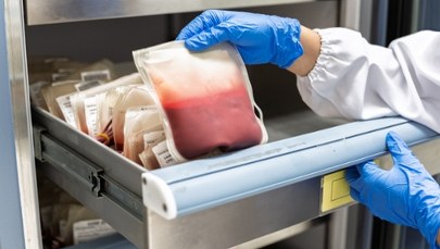 ​Amerykanie coraz częściej sprzedają osocze, by związać koniec z końcem