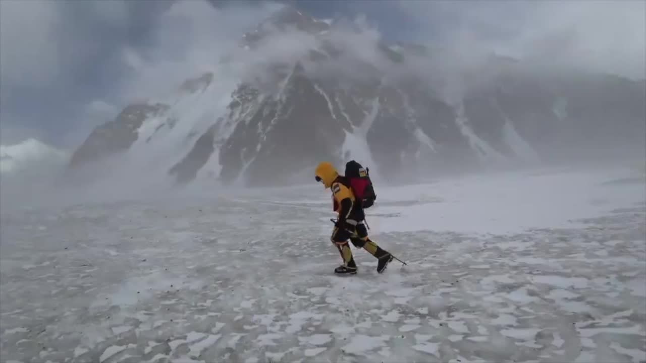 Amerykanie opublikowali raport ws. zdobycia Nanga Parbat przez Mackiewicza i Revol 