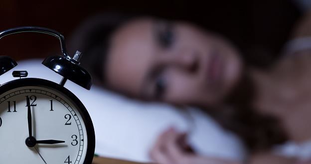 Amerykanie tracą setki miliardów dolarów z powodu... braku snu /&copy;123RF/PICSEL