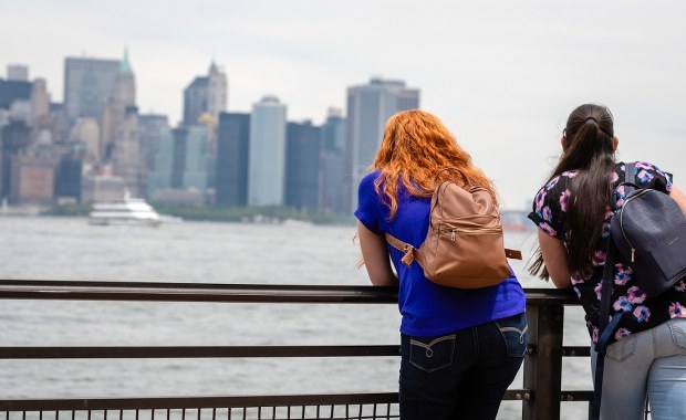Amerykanki chcą opuścić USA. Kanada na czele listy kierunków