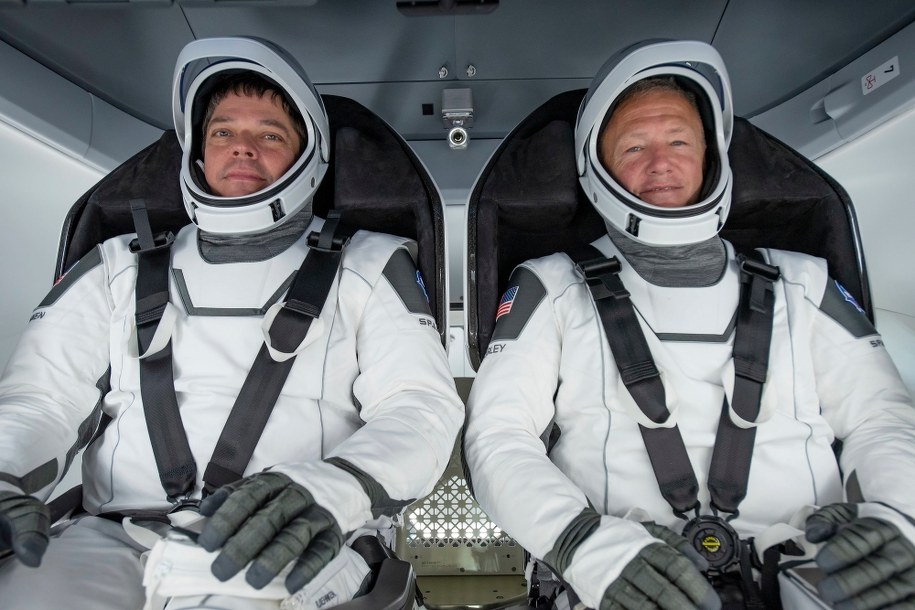 Amerykańscy astronauci Bob Behnken i and Doug Hurley wracają na Ziemię /SpaceX /PAP/EPA