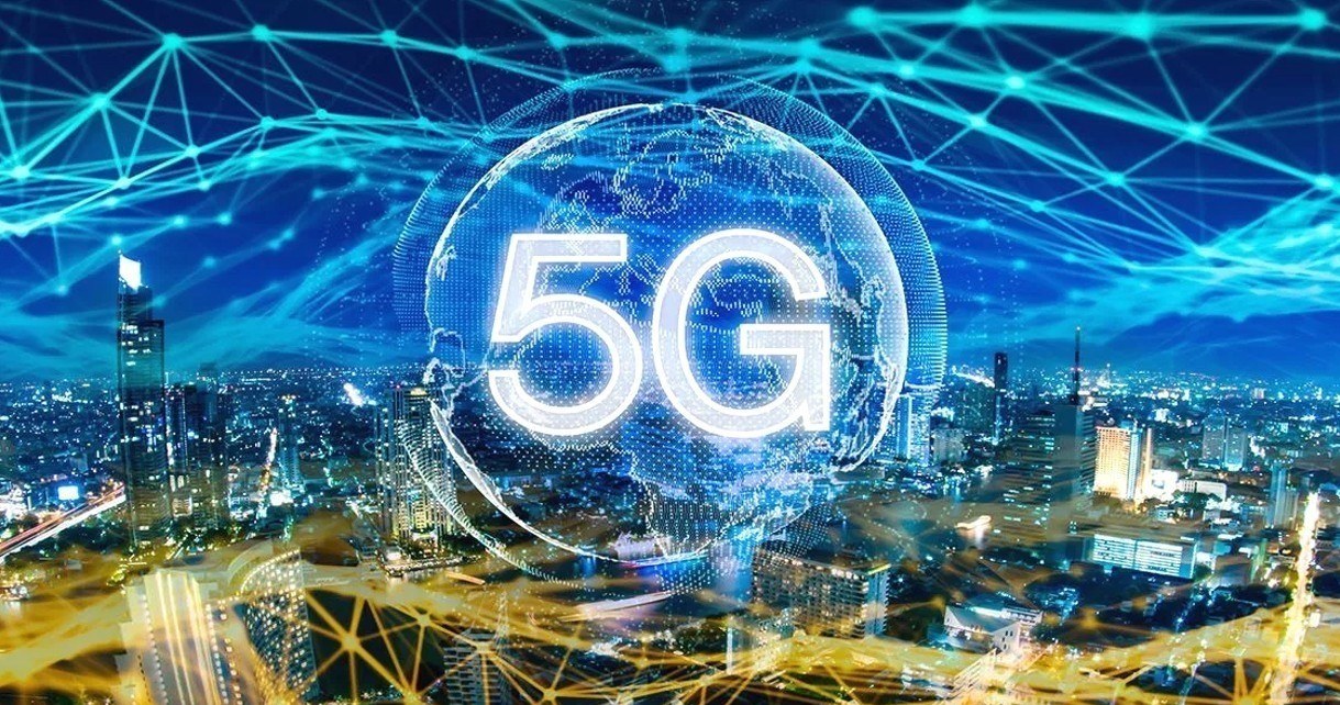 Amerykańska Federalna Komisja Łączności nie znalazła dowodów na szkodliwość 5G /Geekweek