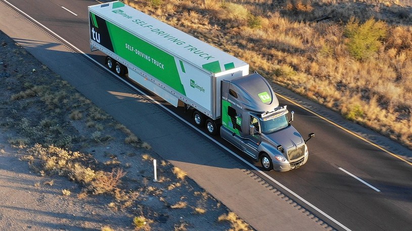 Amerykańska poczta testuje dostawy listów autonomicznymi ciężarówkami /Geekweek