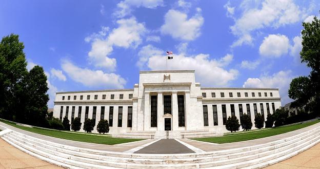 Amerykańska Rezerwa Federalna jest przeciwna dodatkowemu luzowaniu polityki monetarnej /AFP