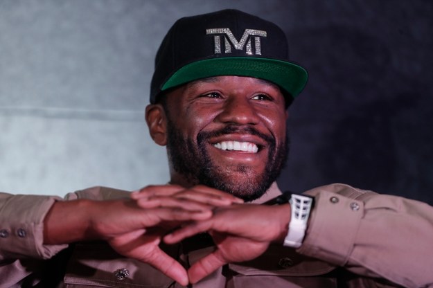 Amerykański bokser Floyd Mayweather Jr. /Isaac Esquivel /PAP/EPA