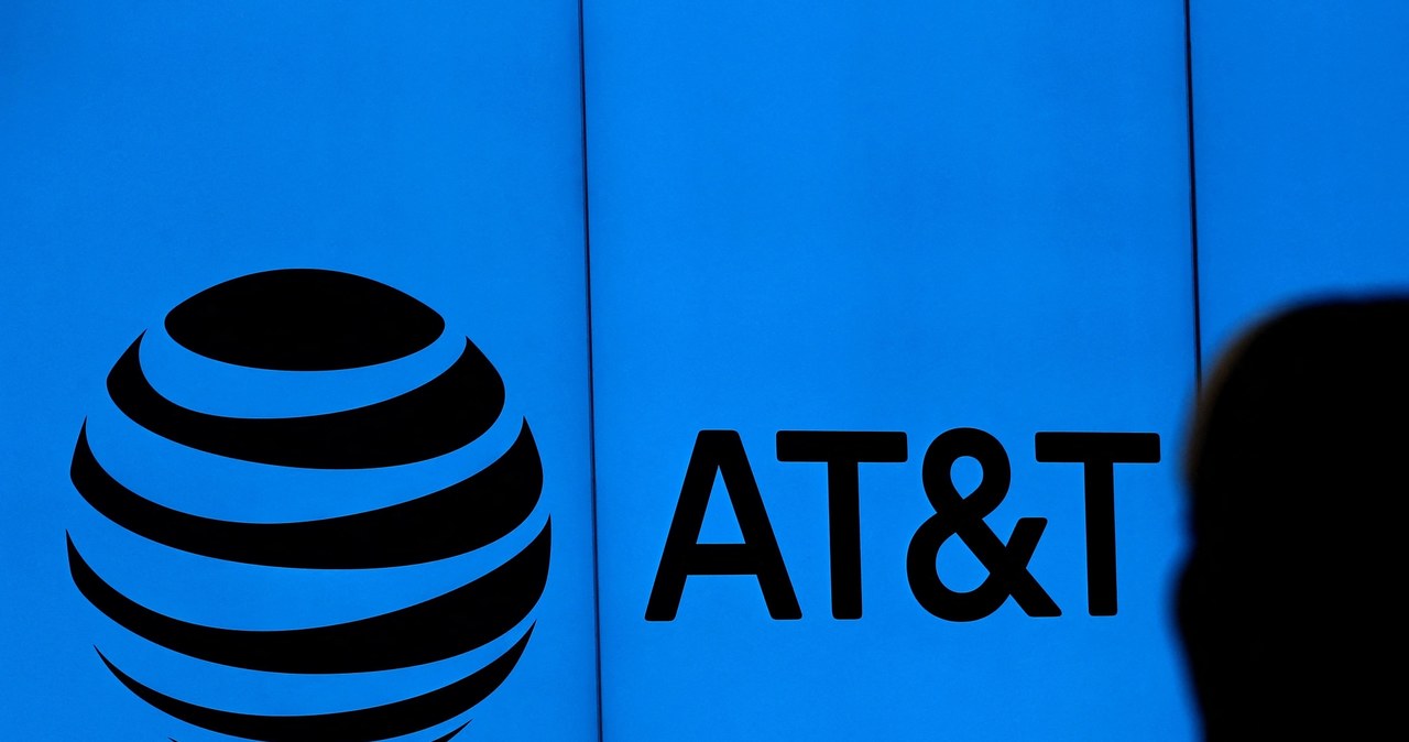 Amerykański gigant AT&T przygotowuje się do wydzielenia swojej jednostki medialnej /AFP