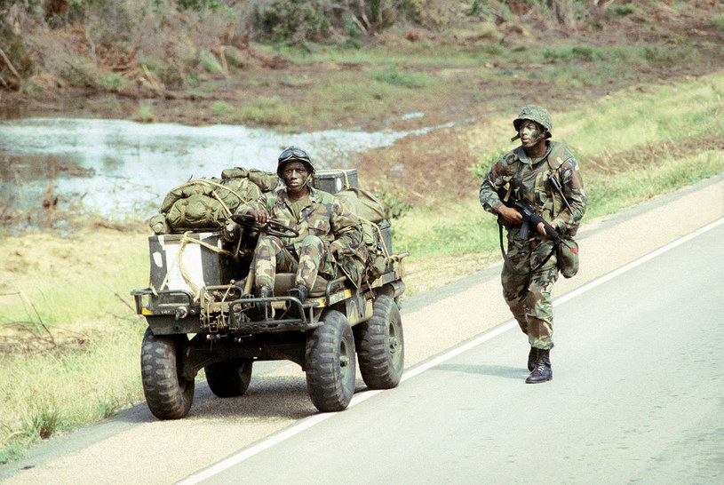 Amerykański lekki pojazd terenowy M274 Mechanical Mule podczas ćwiczeń w Hondurasie w 1984 roku /US Army /domena publiczna