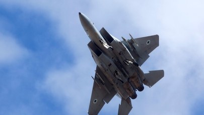 Amerykański myśliwiec runął do morza, pilot się katapultował