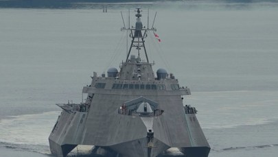 Amerykański niszczyciel Delbert Black w gotowości. Odliczanie do ataku na Iran?