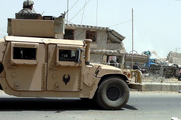 Amerykański pojazd na ulicach Kandaharu w Afganistanie /HUMAYOUN SHIAB /PAP/EPA