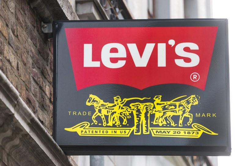 Amerykański producent jeansów Levi's opuszcza rosyjski rynek /123RF/PICSEL