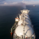 Amerykańskie LNG i pogoda obniżają ceny gazu w Europie