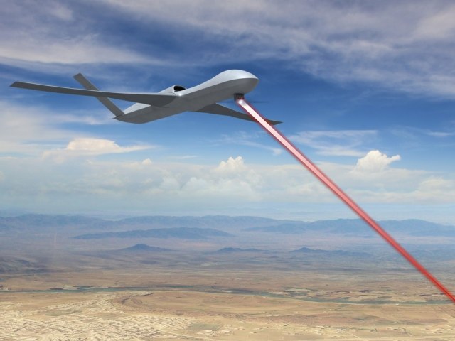 Amerykańskie myśliwce i bezzałogowce będą wyposażone w broń laserową najpóźniej w 2020 roku /materiały prasowe