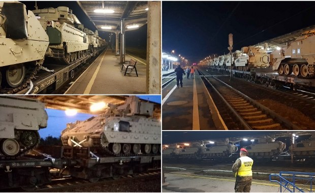 Amerykańskie wozy bojowe uszkodziły wiatę kolejową. Nie wiadomo, kto jest ich właścicielem 