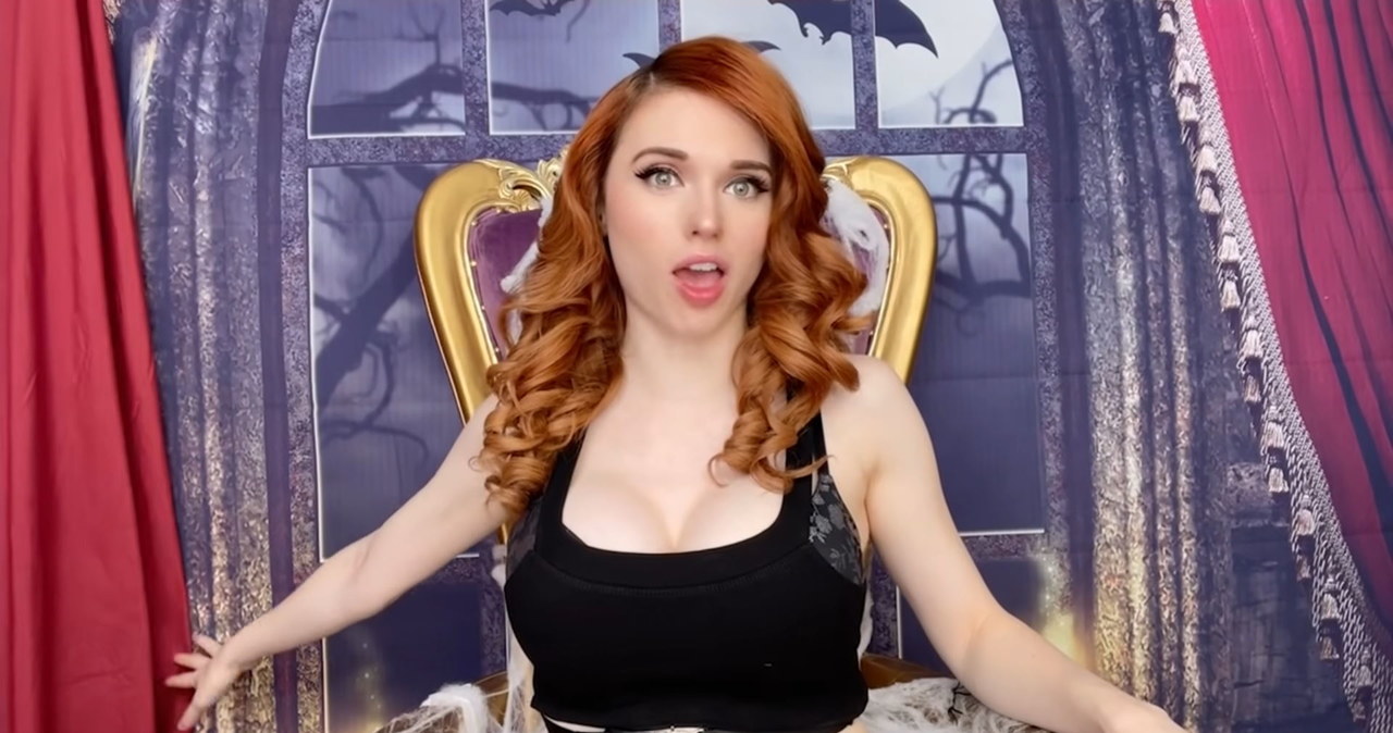 Amouranth / źródło: youtube.com, kanał: Amouranth /materiały źródłowe