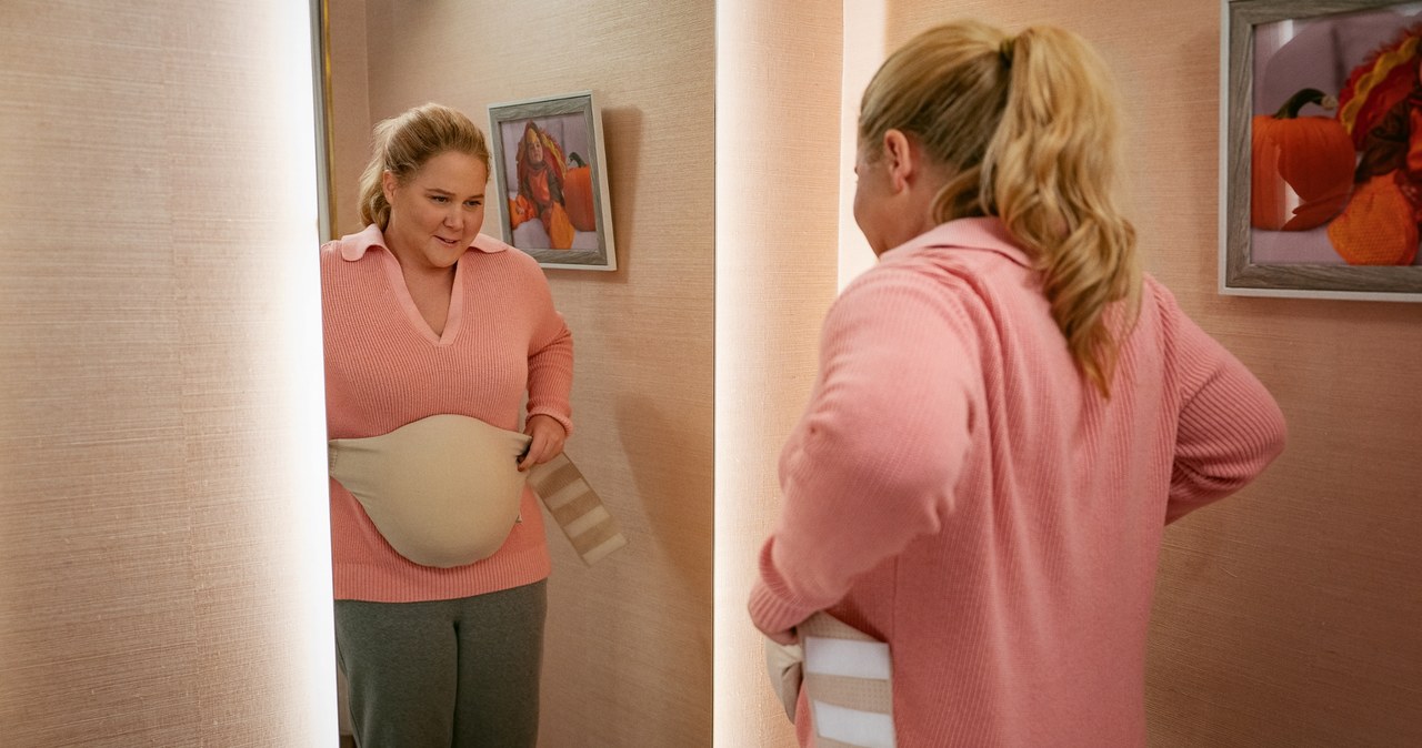 Amy Schumer w filmie "Tak jakby w ciąży" /Spencer Pazer /Netflix