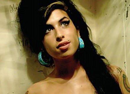 Amy Winehouse cieszy się kolejnym wyróżnieniem /Universal Music Polska