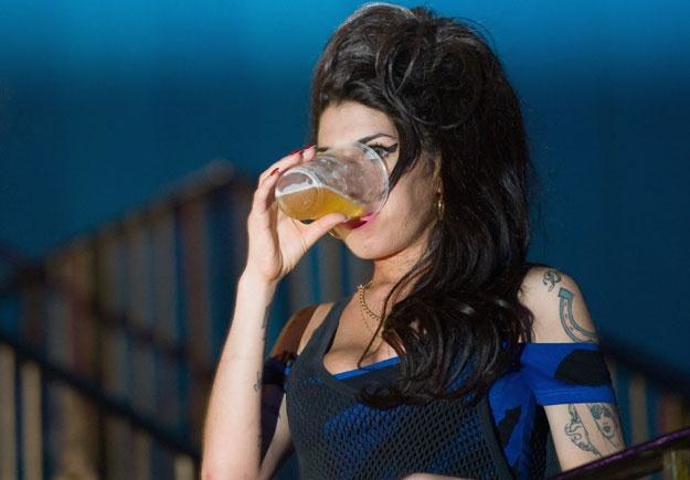 Amy Winehouse znów przegrała ze swoimi słabościami fot. Ian Gavan /Getty Images/Flash Press Media
