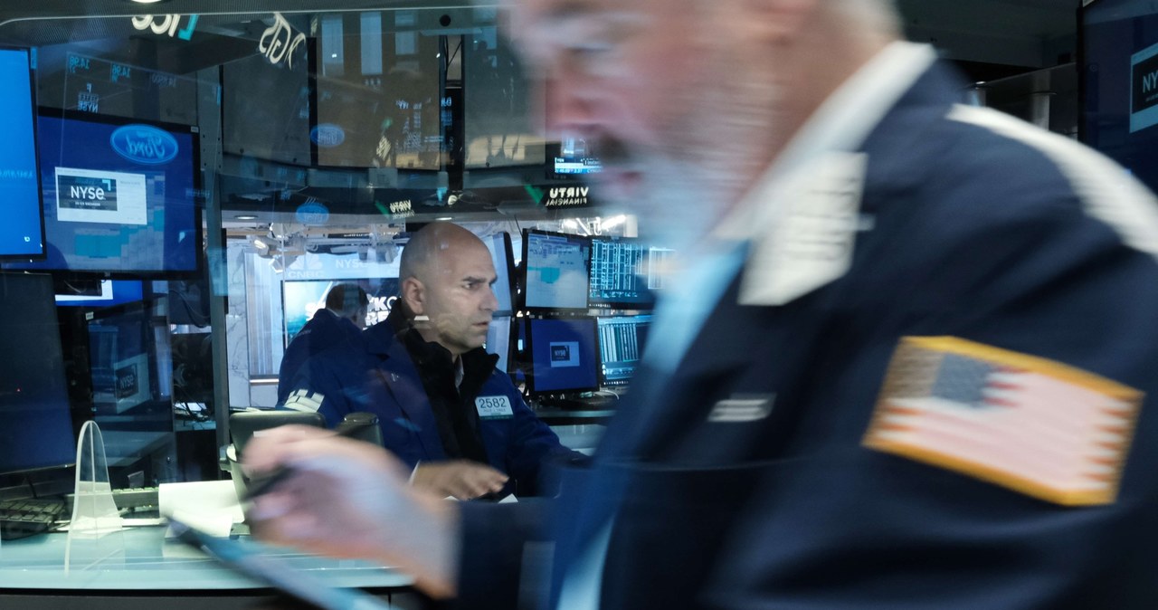 Analitycy Allianz Trade - rynki finansowe boją się recesji? /AFP