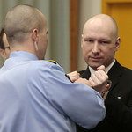Anders Breivik chce sprzedać prawa do filmu za miliony euro