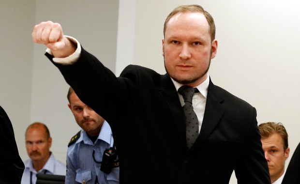 Anders Breivik pozywa Norwegię. Skarży się na izolację