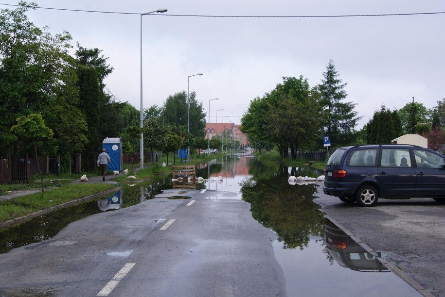 &nbsp; &nbsp; /poboczem.pl