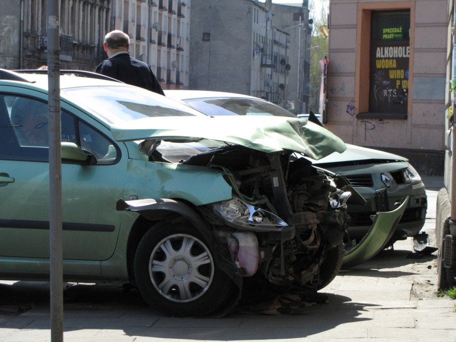 &nbsp; &nbsp; /poboczem.pl