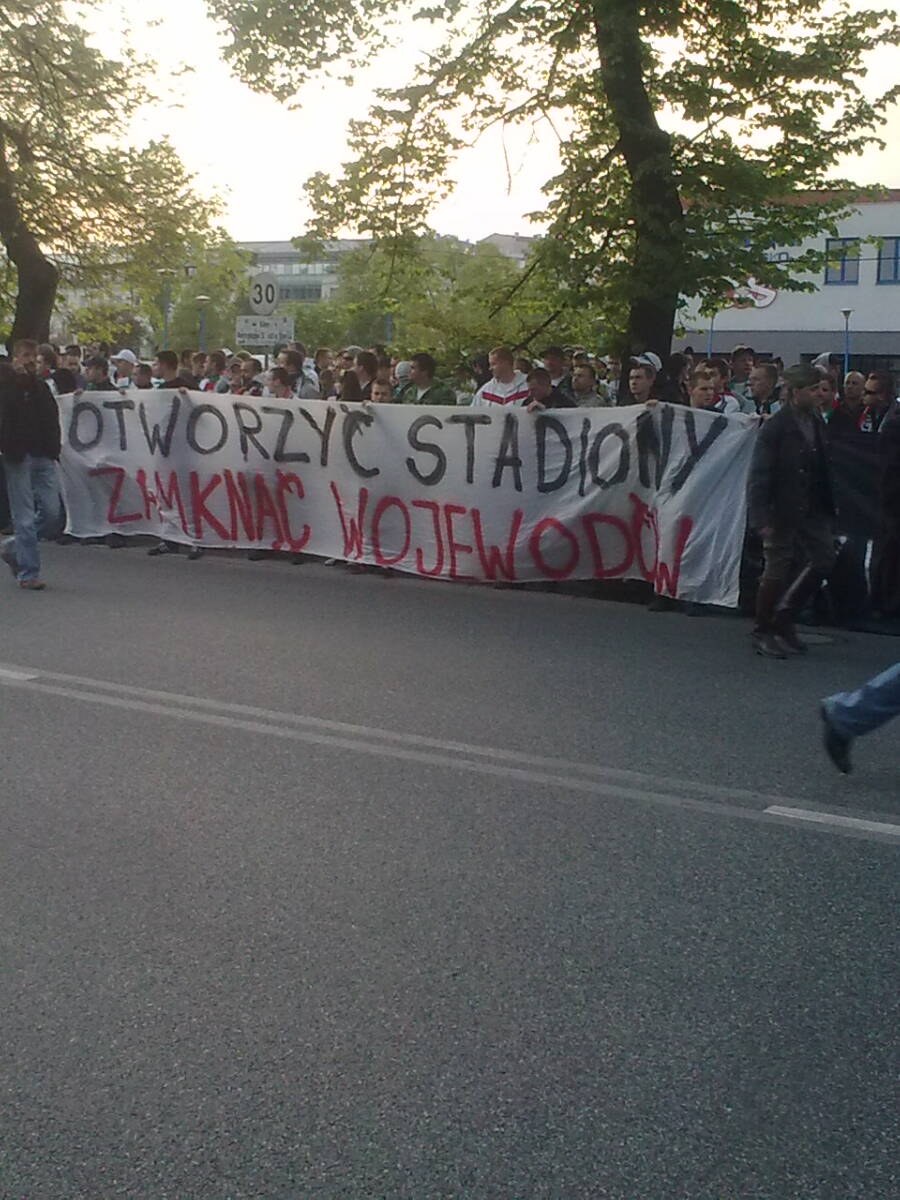 &nbsp; &nbsp; /poboczem.pl