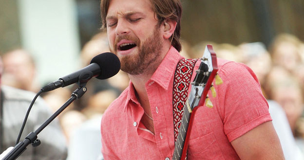 &nbsp; Caleb Followill z Kings Of Leon: "Zapatrzony w siebie dupek"? /AFP