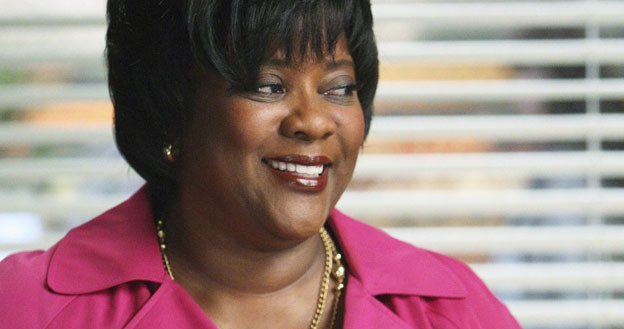 &nbsp; Ciekawe jaka jest prawdziwa przyczyna wizyty Adele Webber (Loretta Devine)? /materiały prasowe