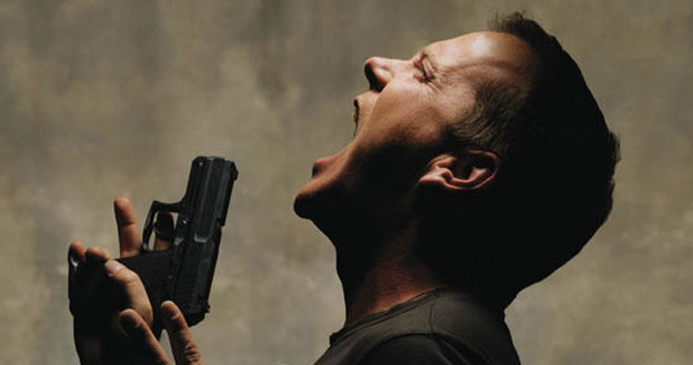 &nbsp; Jack Bauer nie mógł wypocząć pomiędzy dniem siódmym, a ósmym /Canal+