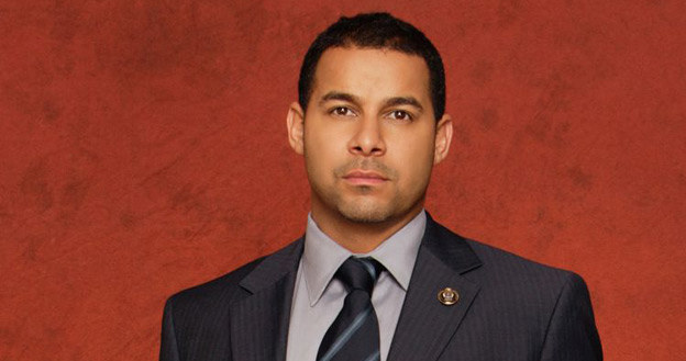 &nbsp;  Jon Huertas w serialu "Castle" /materiały prasowe