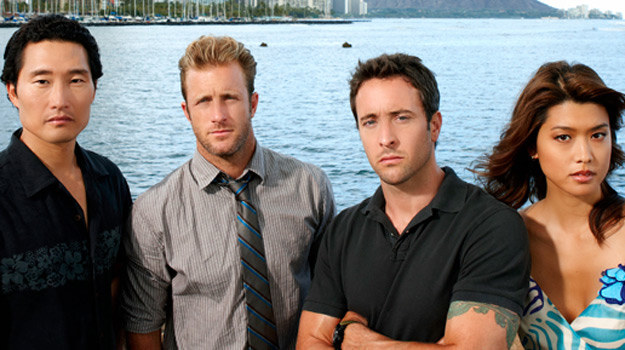 &nbsp; Obsada serialu "Hawaii Five-0". Drugi od prawej - Alex O'Loughlin /materiały prasowe