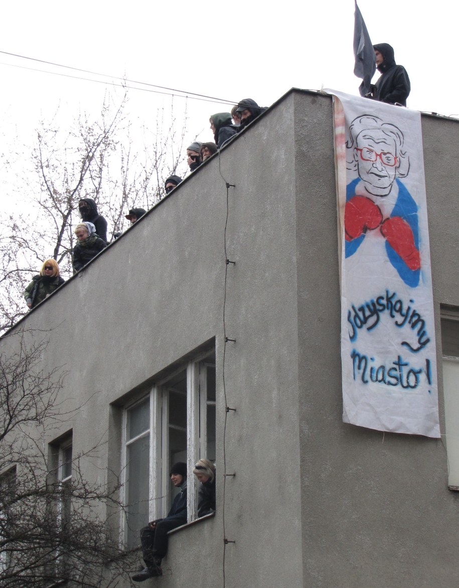 &nbsp; Okupowany budynek przy Hożej w Warszawie /Fot. Krzysztof Zasada /RMF FM